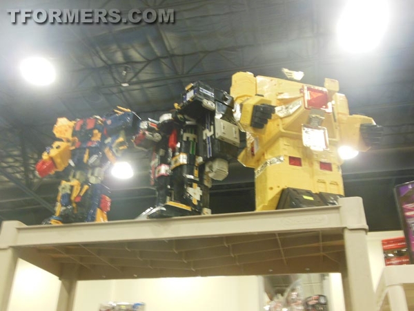 BotCon 2013   The Transformers Convention Dealer Room Image Gallery   OVER 500 Images  (45 of 582)